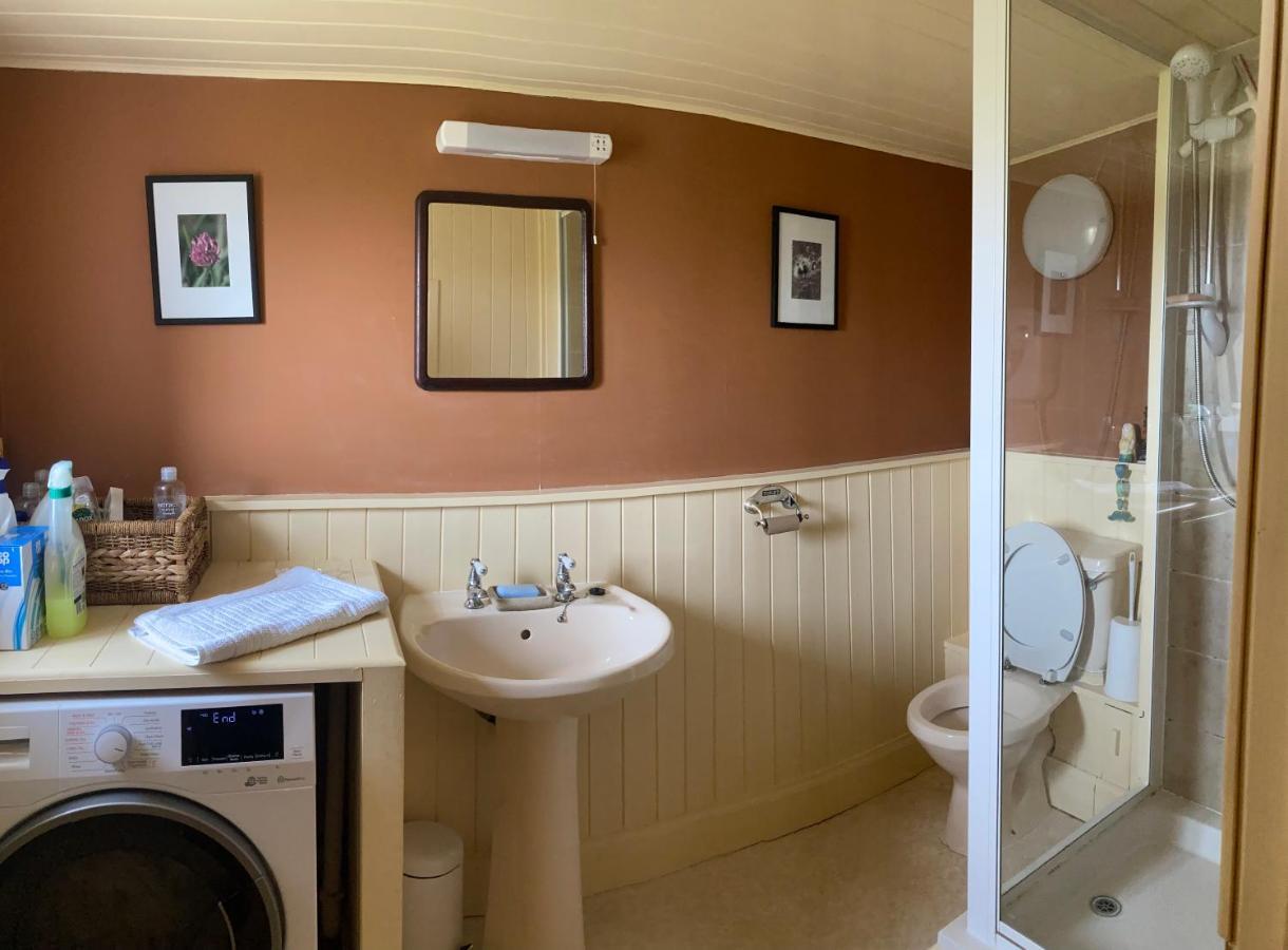 The Ruah - Clifftop Retreat Whitehall Bagian luar foto
